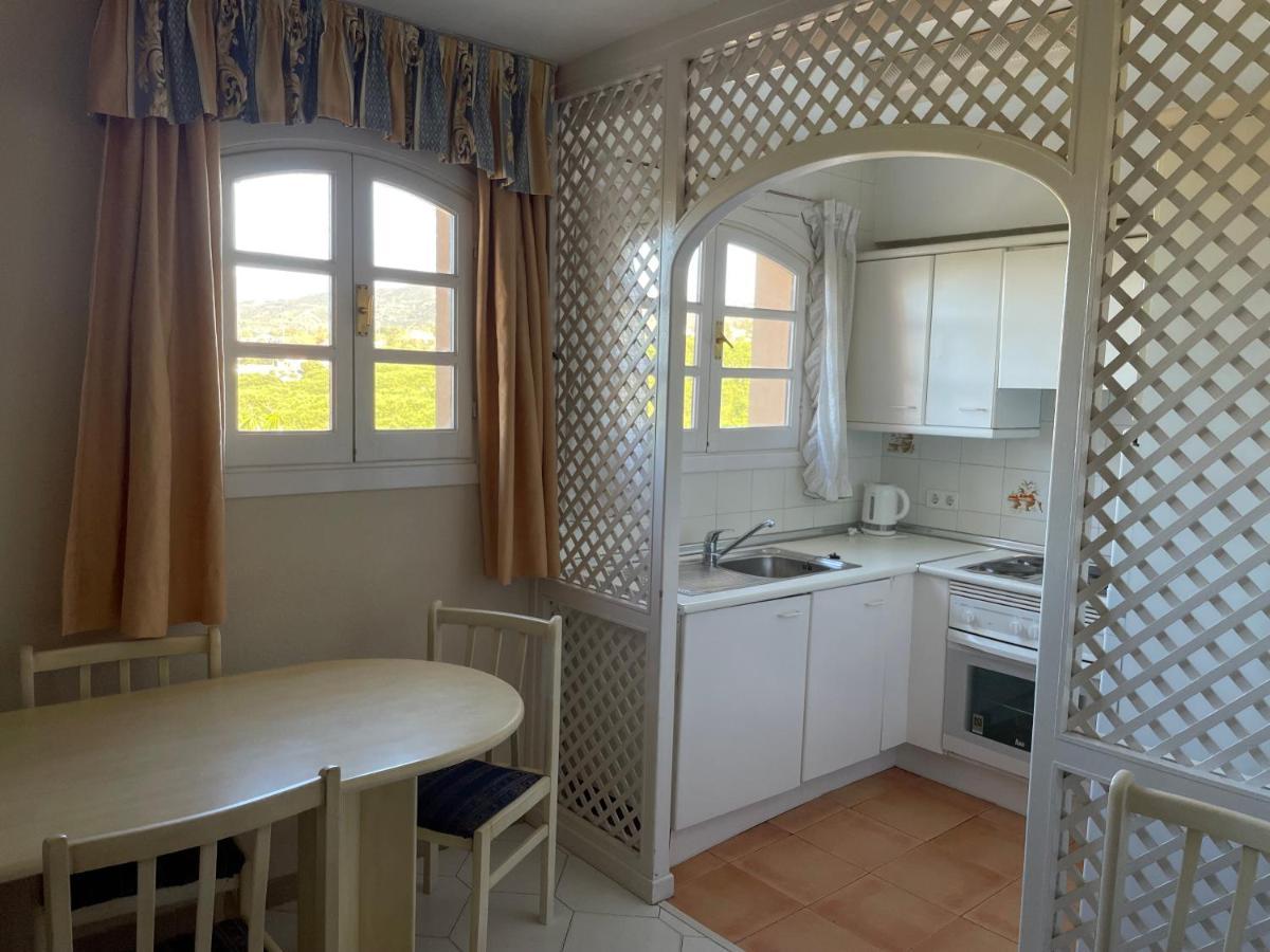 Apartamentos El Toro Marbella Luaran gambar