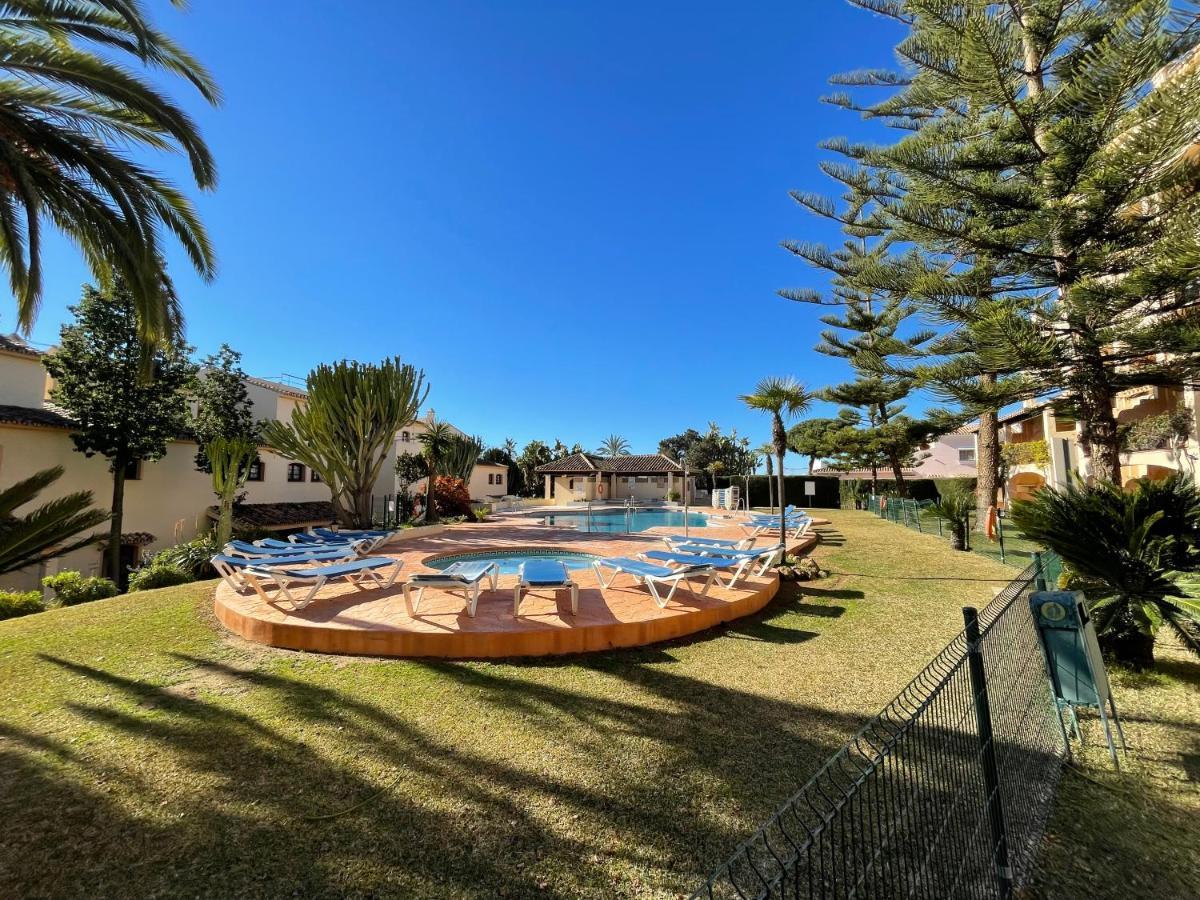 Apartamentos El Toro Marbella Luaran gambar