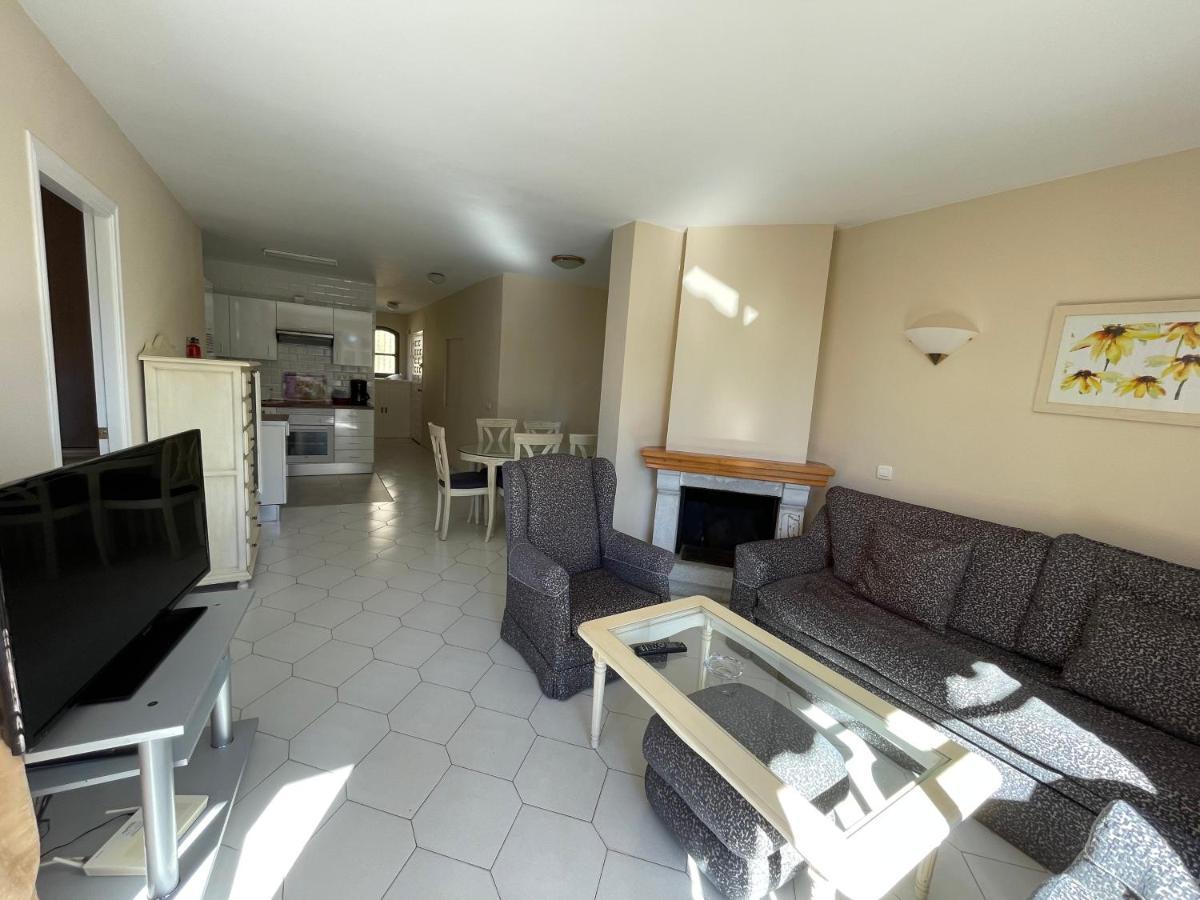 Apartamentos El Toro Marbella Luaran gambar