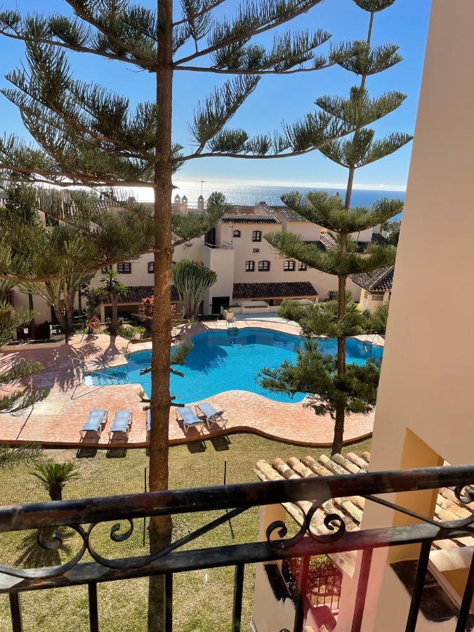 Apartamentos El Toro Marbella Luaran gambar
