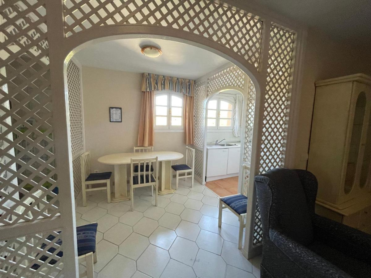 Apartamentos El Toro Marbella Luaran gambar