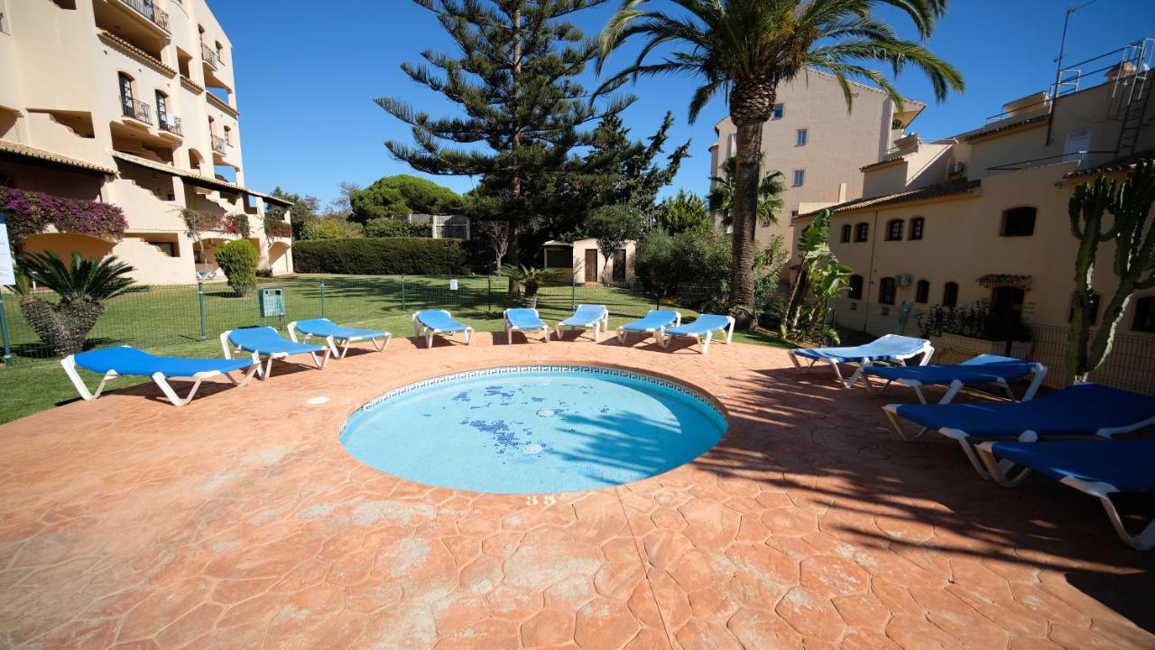 Apartamentos El Toro Marbella Luaran gambar