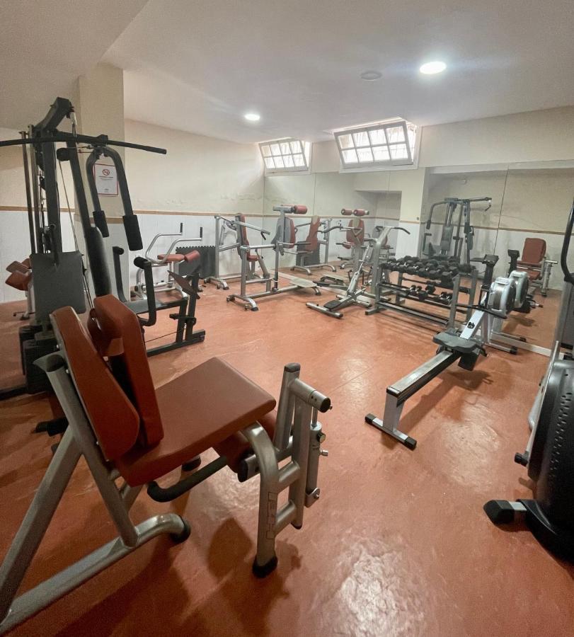 Apartamentos El Toro Marbella Luaran gambar
